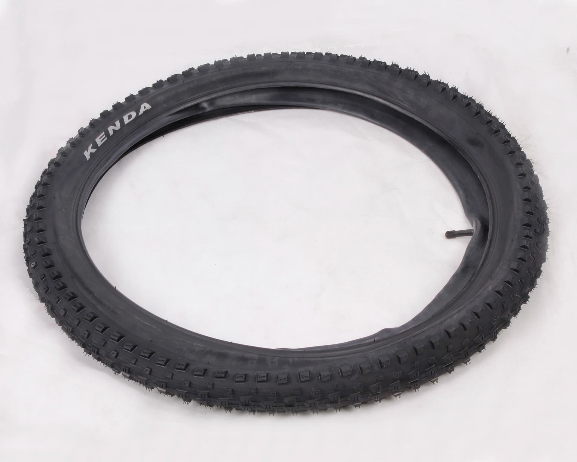 Original KENDA 24x2.60 High-Performance Tyre for GoBike 24" Electric Bike | All-Terrain Grip thumbnail 4