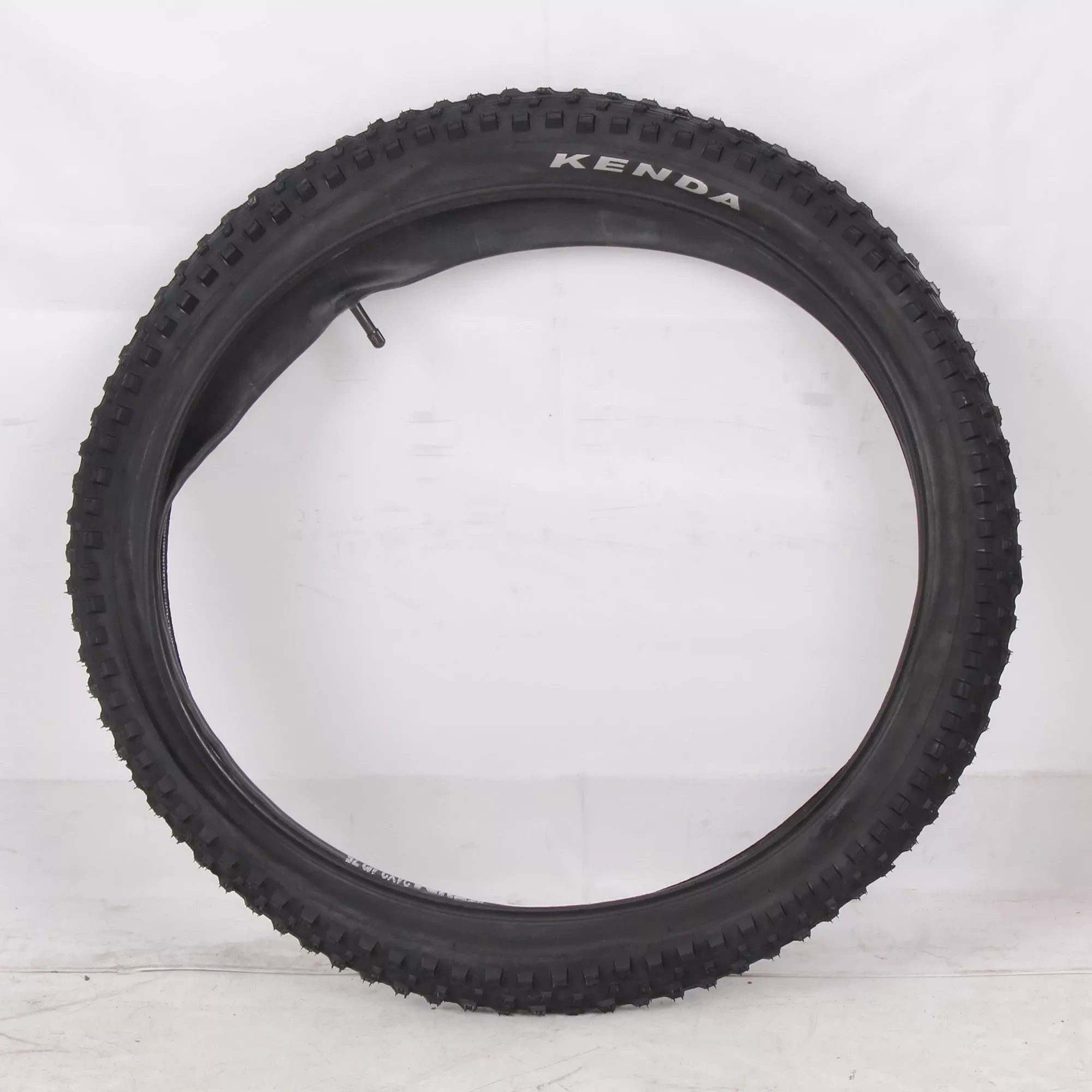 Original KENDA 24x2.60 High-Performance Tyre for GoBike 24" Electric Bike | All-Terrain Grip thumbnail 4