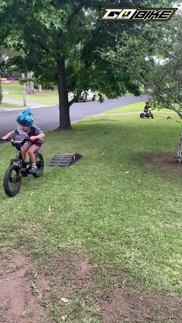 YES, we know one kid has no helmet 😂 Don’t point out the obvious!
⚡ **CHECK THESE KIDS OUT!** ⚡
They’re absolutely loving their **GoBikes**! 🙌🔥
Big smiles, fresh air and kids actually wanting to get outside and RIDE!
Come join the **GoBike crew** and see why thousands of Aussie families are choosing GoBike 🇦🇺⚡
🏆 One of Australia’s BEST kids electric bikes
⚡ Serious power
🎮 3 speed modes
🔋 Long battery run time
💪 Built tough & reliable
🛠️ Aussie customer support
✅ 1 year warranty
**Less screen time. More ride time. More ADVENTURE!**
Get them outside and give them something they’ll be absolutely OBSESSED with! 🔥
#GoBike #GoBikeAustralia #KidsElectricBike #ElectricBike #KidsBike #EBikeKids #KidsAdventure #OutdoorKids #AussieKids #KidsMotorbike #ElectricBalanceBike #BalanceBike #BMXKids #DirtBikeKids #FutureRiders #BikeLife #OutdoorFun #ScreenFreeKids #AdventureKids