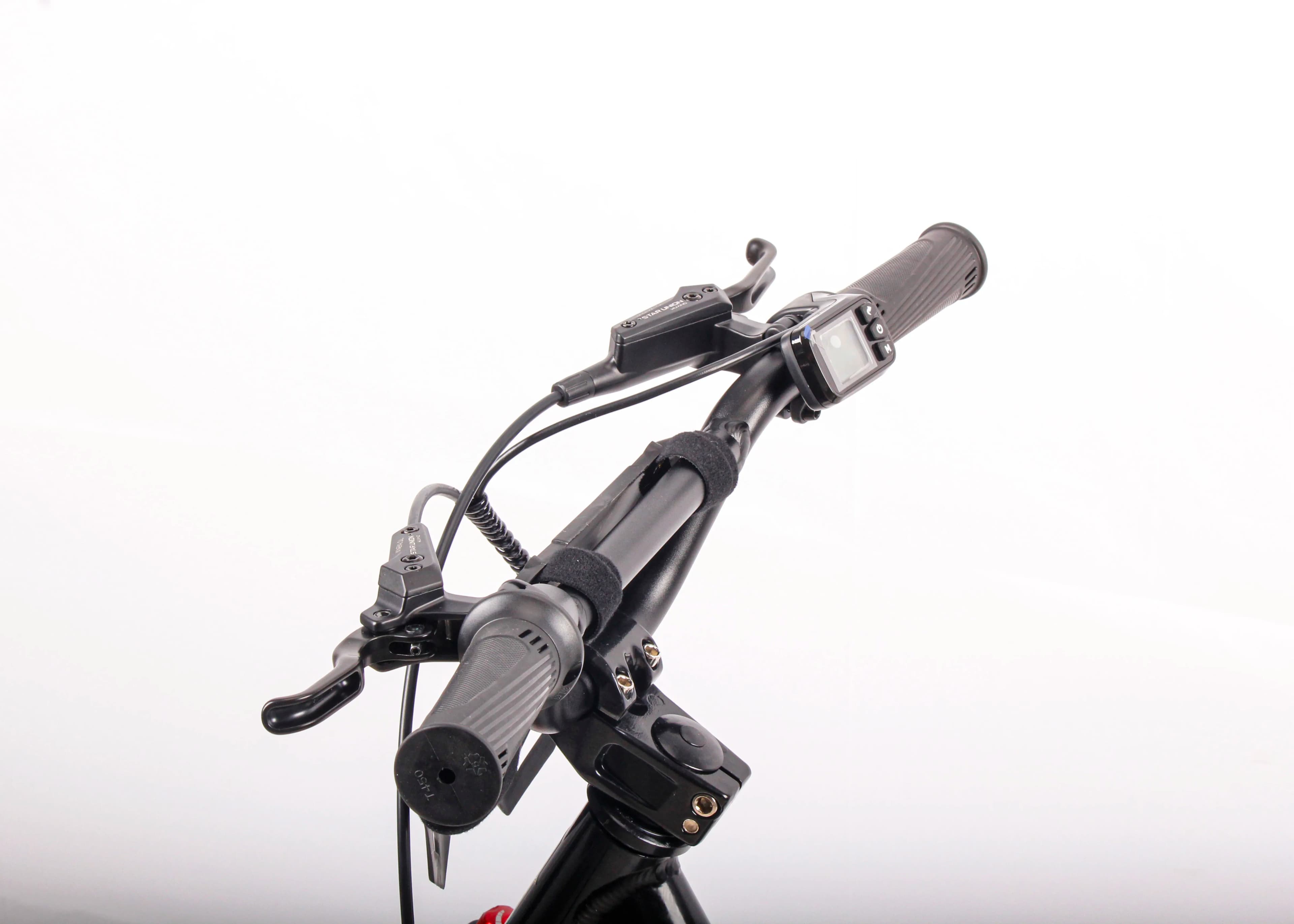 GoBike 16 twist throttle handlebar close-up showing precise speed control for kids.